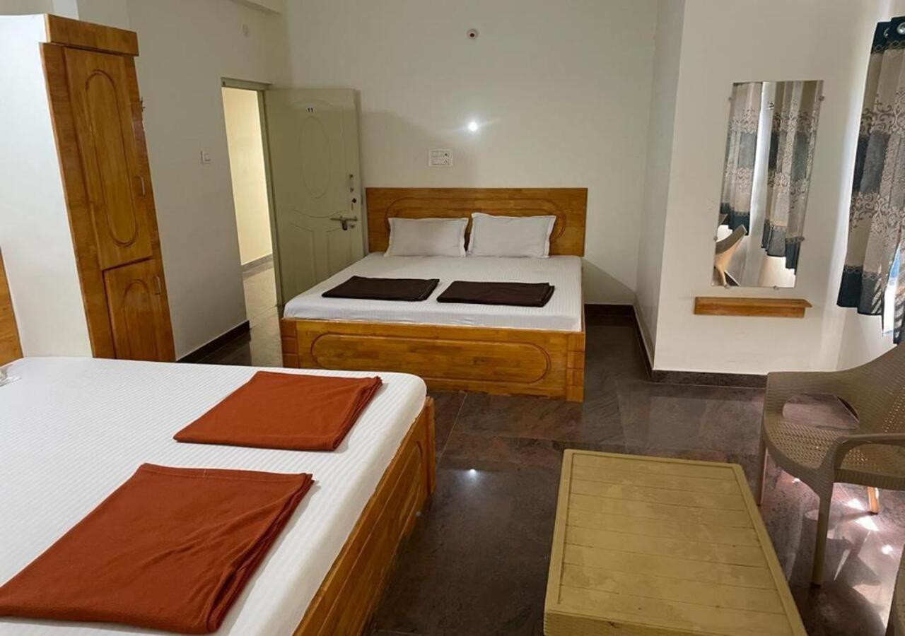 Naksha Tree Hotels - Yelagiri Eksteriør billede