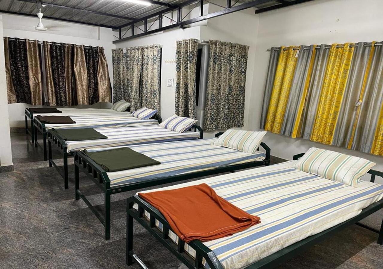 Naksha Tree Hotels - Yelagiri Eksteriør billede