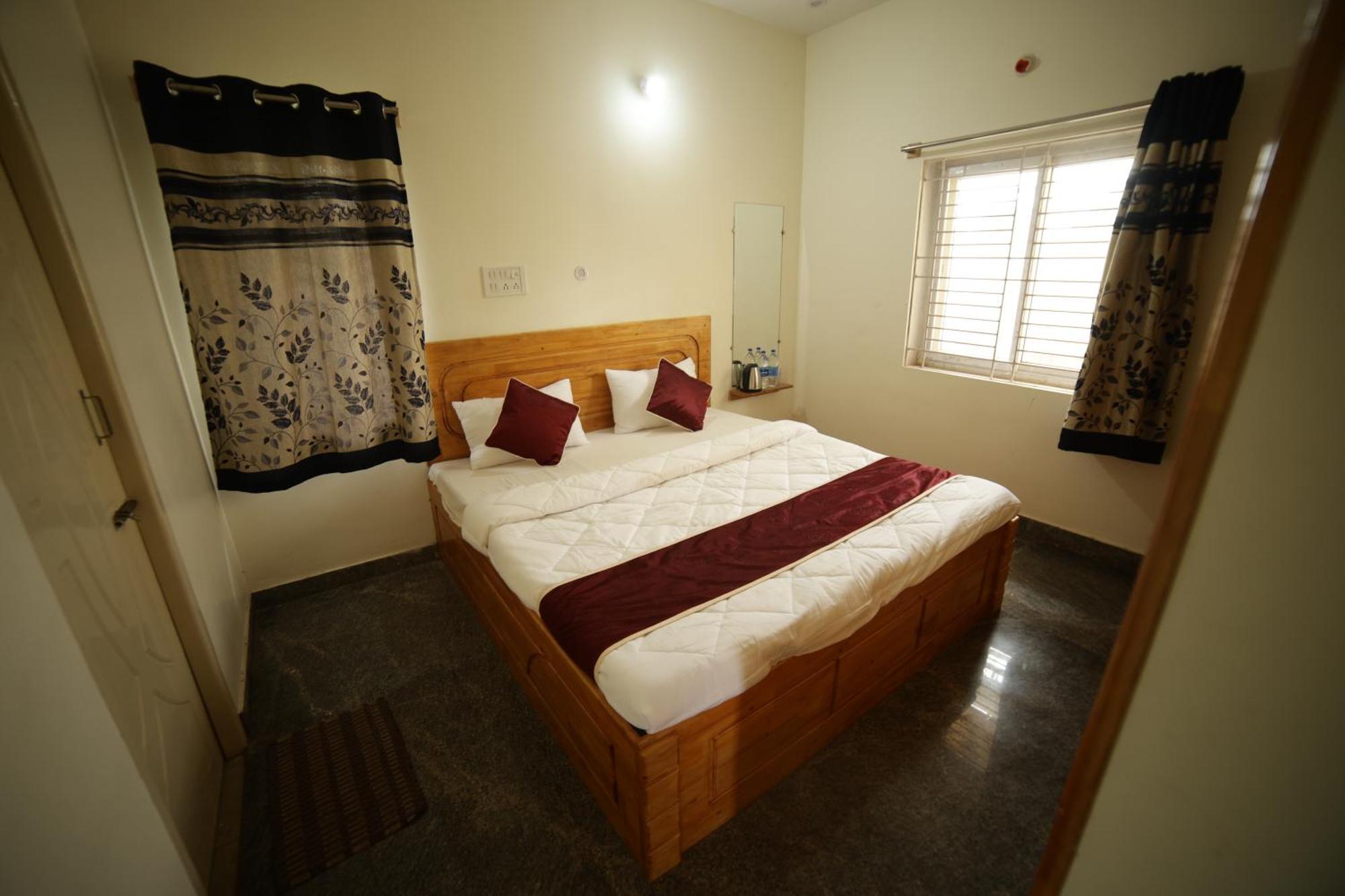 Naksha Tree Hotels - Yelagiri Eksteriør billede