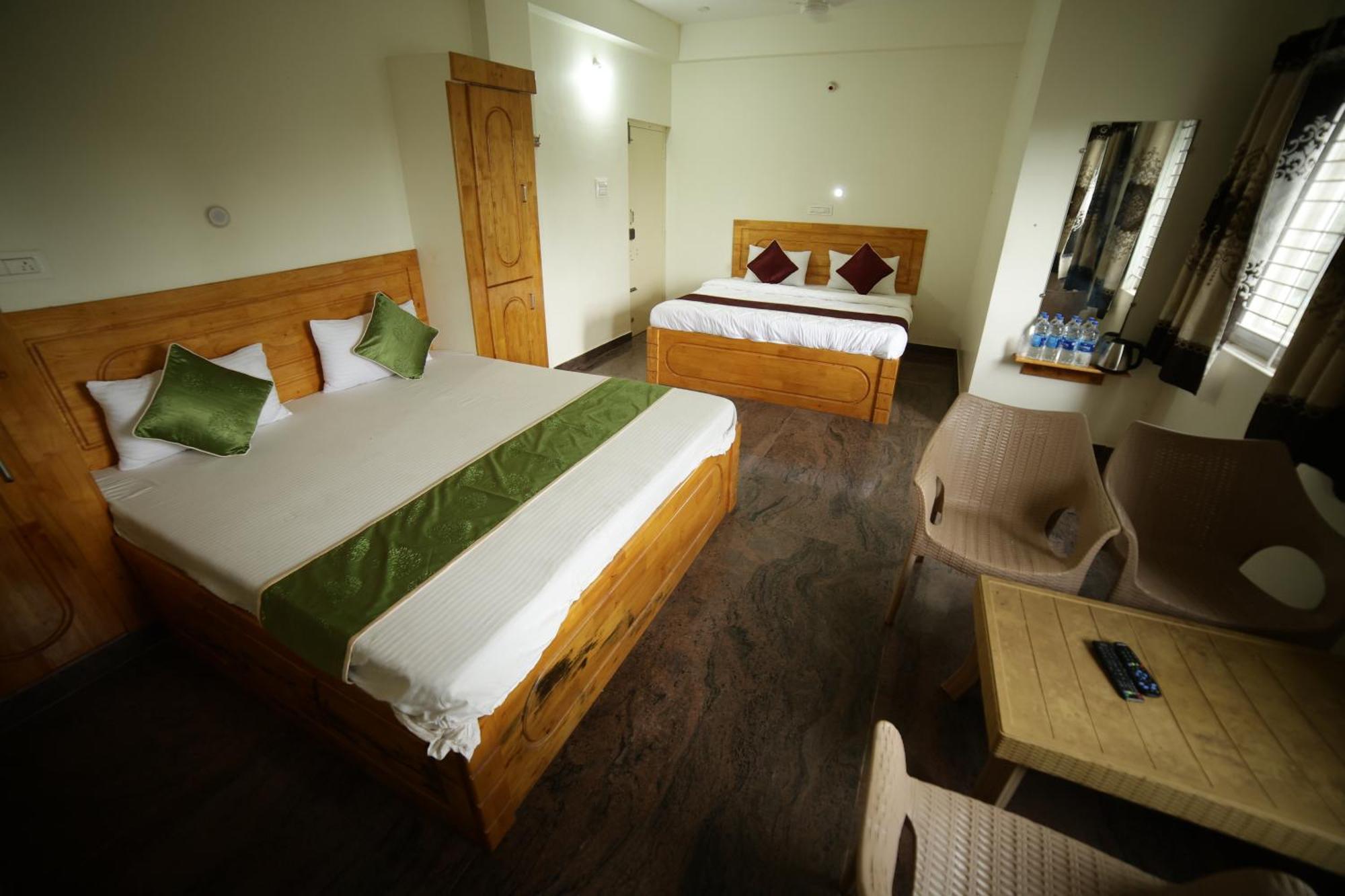 Naksha Tree Hotels - Yelagiri Eksteriør billede