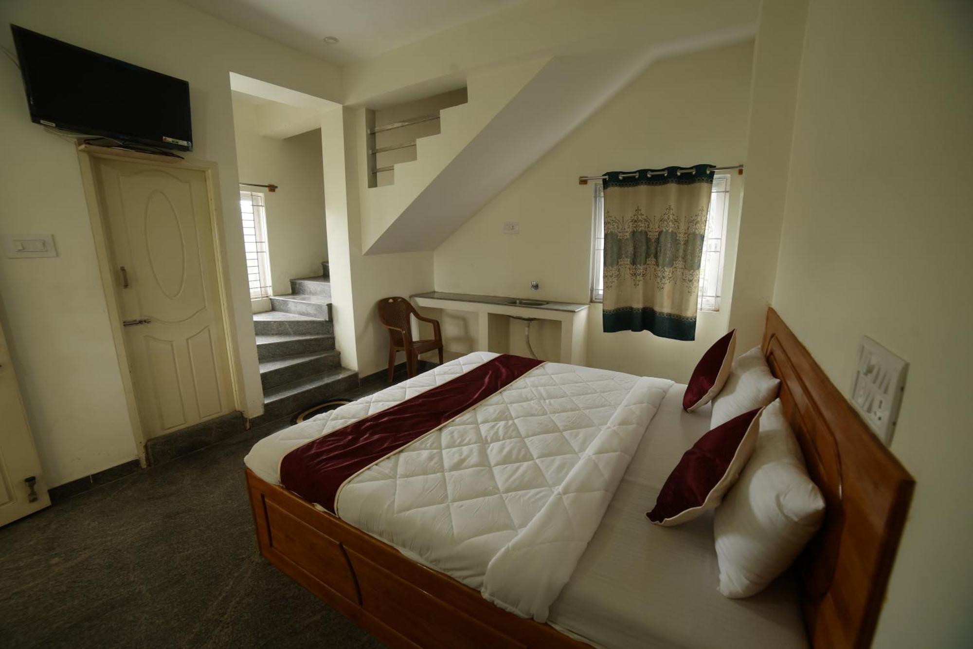 Naksha Tree Hotels - Yelagiri Eksteriør billede