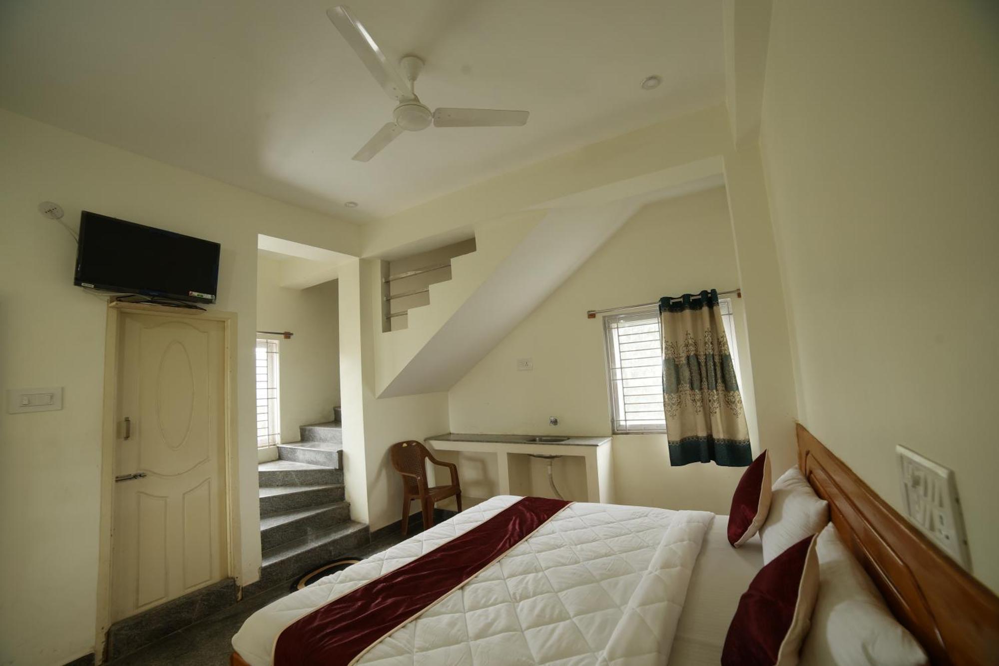 Naksha Tree Hotels - Yelagiri Eksteriør billede