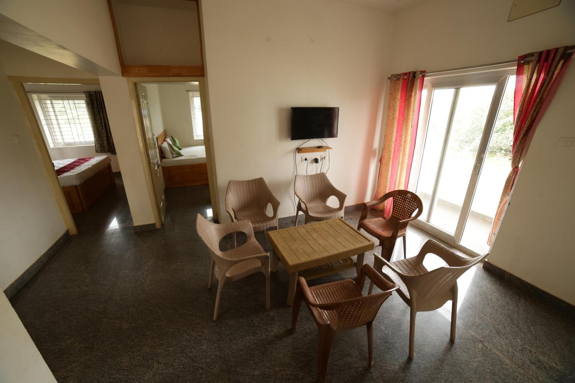 Naksha Tree Hotels - Yelagiri Eksteriør billede