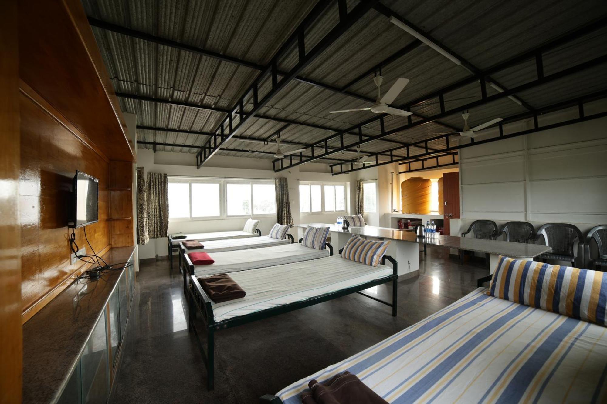 Naksha Tree Hotels - Yelagiri Eksteriør billede