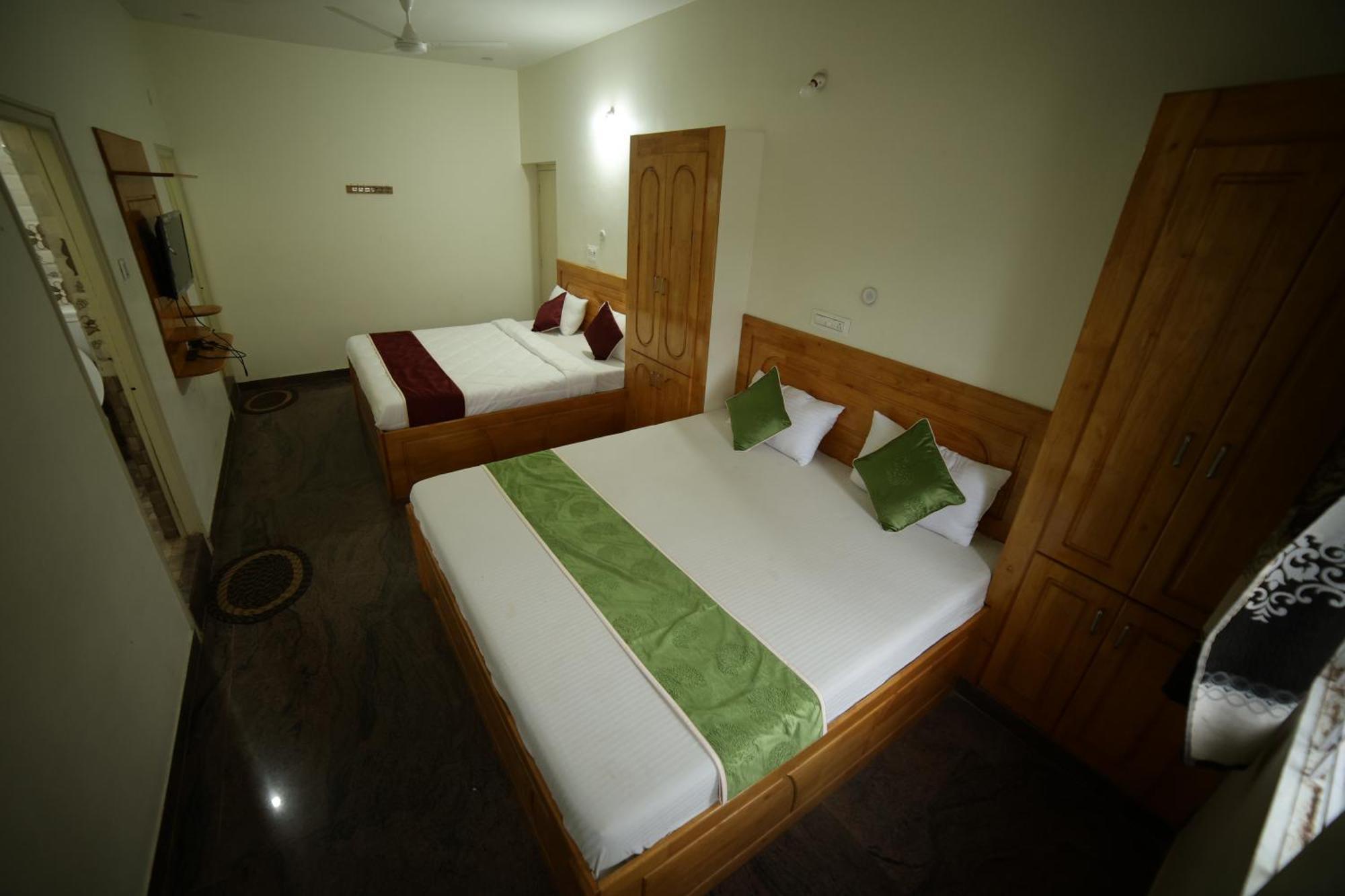 Naksha Tree Hotels - Yelagiri Eksteriør billede